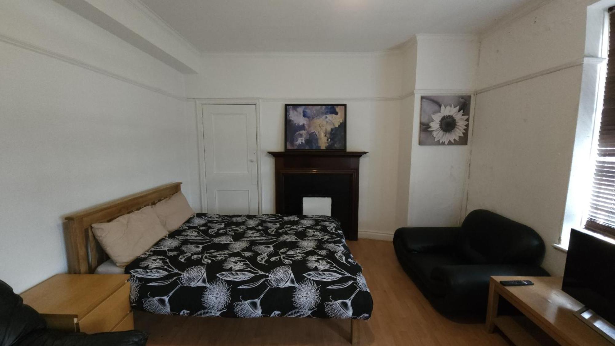 London Edgware Station Apartment Exteriér fotografie