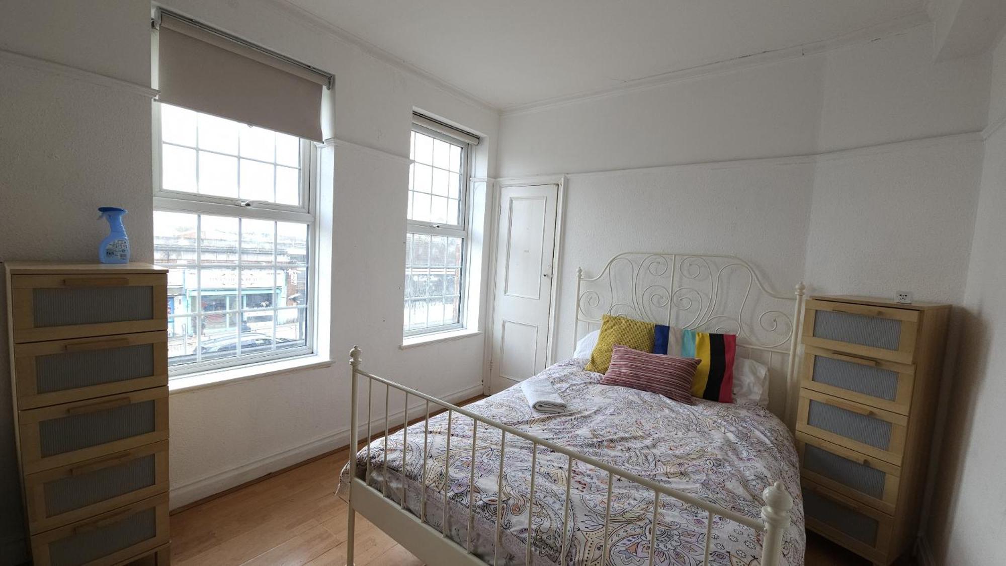 London Edgware Station Apartment Exteriér fotografie