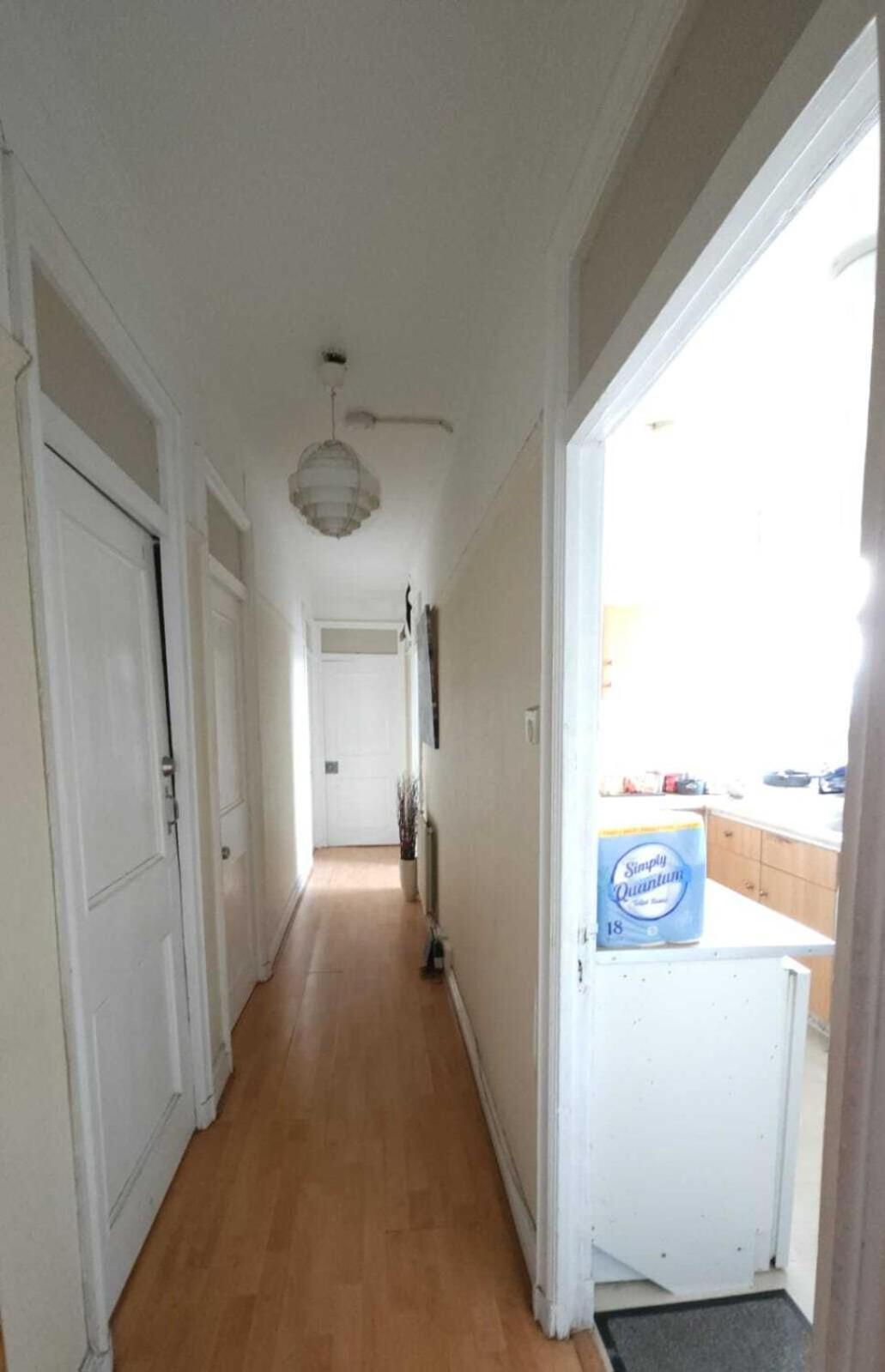 London Edgware Station Apartment Pokoj fotografie