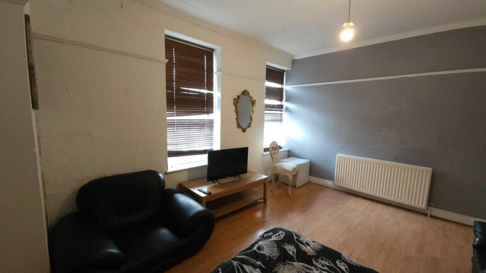 London Edgware Station Apartment Pokoj fotografie